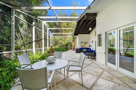 269 Cranwood Drive Key Biscayne FL 33149
