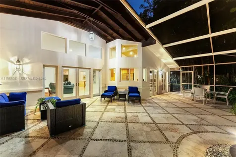 269 Cranwood Drive Key Biscayne FL 33149