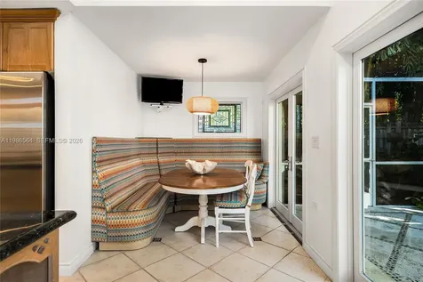 269 Cranwood Drive Key Biscayne FL 33149