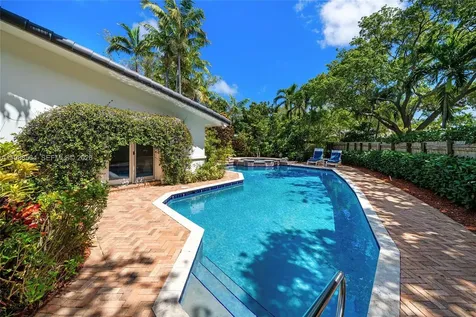 269 Cranwood Drive Key Biscayne FL 33149
