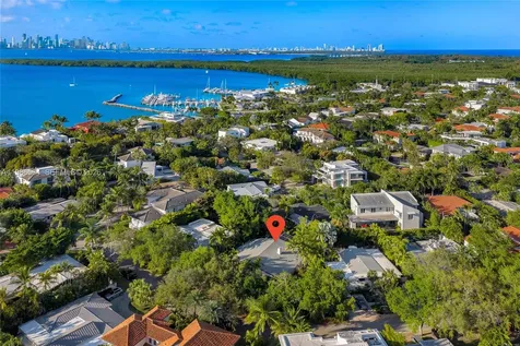 269 Cranwood Drive Key Biscayne FL 33149
