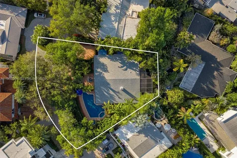 269 Cranwood Drive Key Biscayne FL 33149