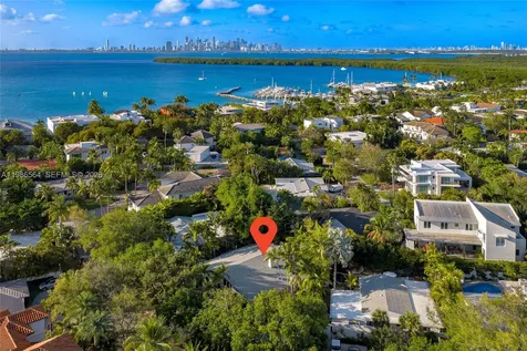 269 Cranwood Drive Key Biscayne FL 33149