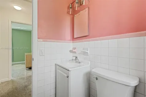 616 NW 3rd Court Hallandale Beach FL 33009