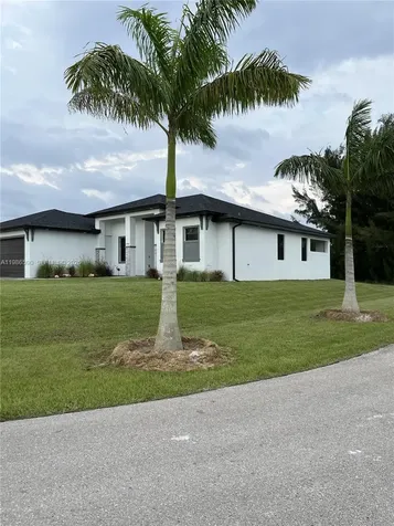 2701 NW 46th Avenue Cape Coral FL 33993
