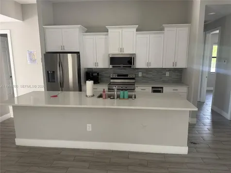 2701 NW 46th Avenue Cape Coral FL 33993