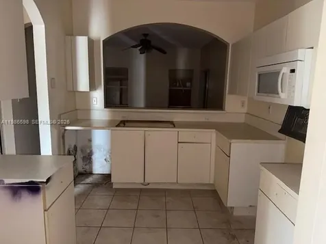 75 NW 3rd Street Homestead FL 33030