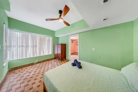 843 NW 3rd Street Miami FL 33128