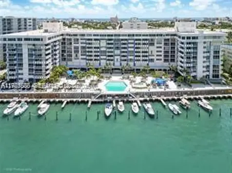800 West Avenue Miami Beach FL 33139