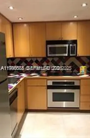 800 West Avenue Miami Beach FL 33139