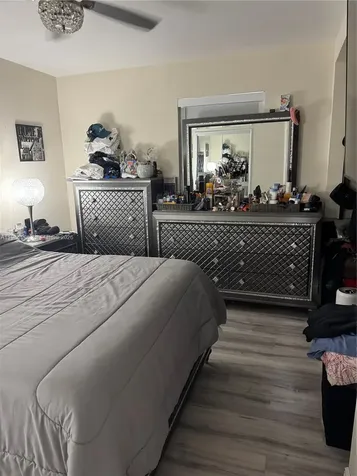 52 E 50th Place Hialeah FL 33013