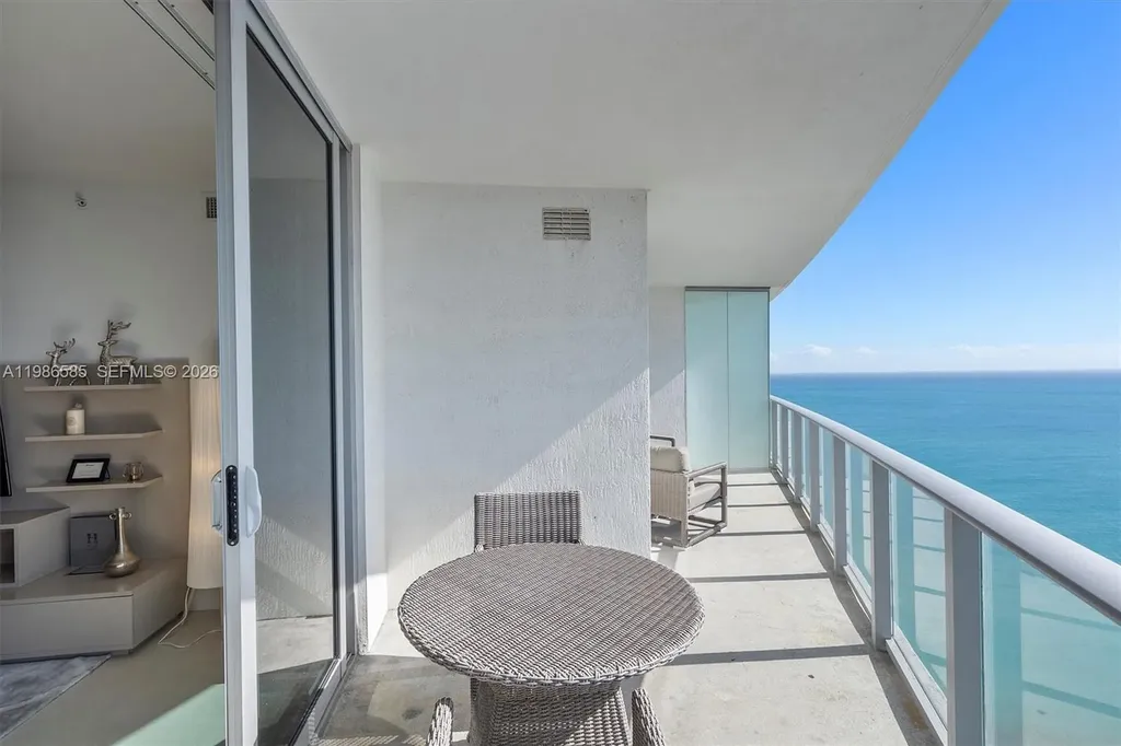 4111 S Ocean Drive Hollywood FL 33019