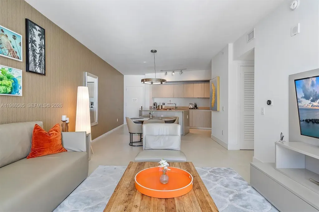 4111 S Ocean Drive Hollywood FL 33019