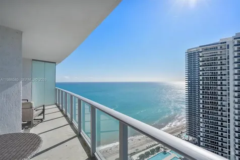 4111 S Ocean Drive Hollywood FL 33019