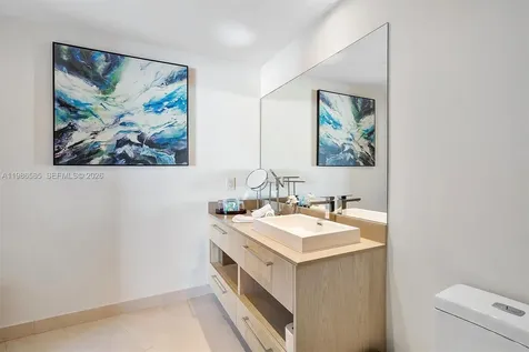 4111 S Ocean Drive Hollywood FL 33019