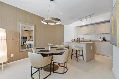 4111 S Ocean Drive Hollywood FL 33019