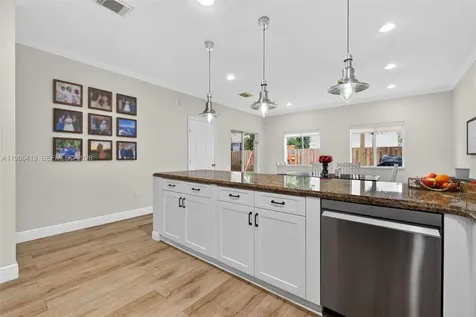 15874 SW 138th Terrace Miami FL 33196