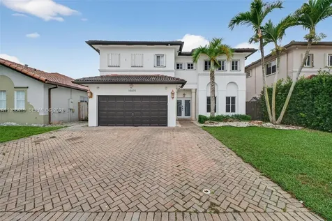 15874 SW 138th Terrace Miami FL 33196