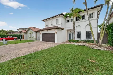 15874 SW 138th Terrace Miami FL 33196