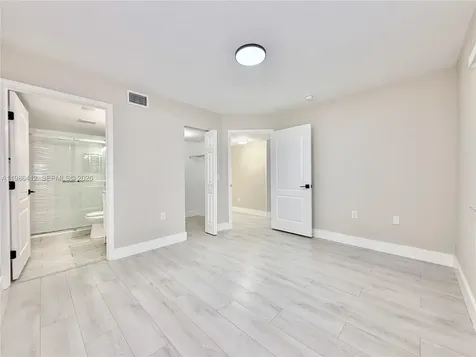 2251 NW 77th Way Pembroke Pines FL 33024