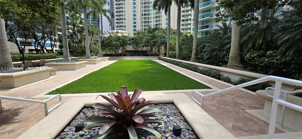 347 N New River Drive Fort Lauderdale FL 33301