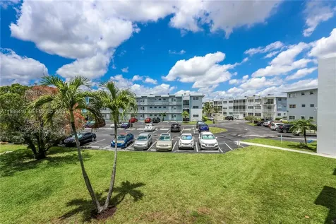 2223 Park Lane Hollywood FL 33021