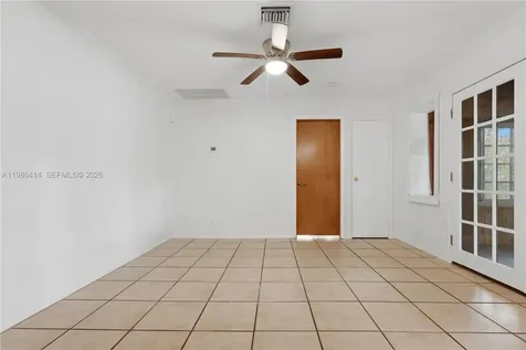 4512 SW 27th Terrace Dania Beach FL 33312
