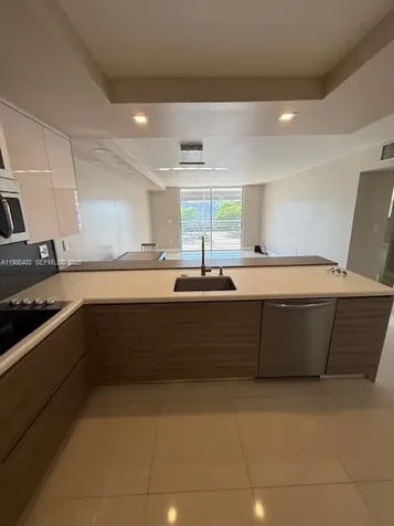 3600 NE 170th Street North Miami Beach FL 33160