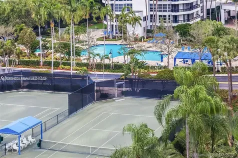 3600 Mystic Pointe Drive Aventura FL 33180
