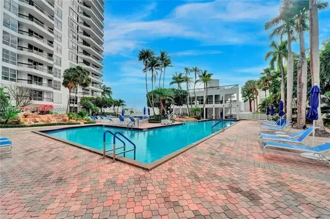 3600 Mystic Pointe Drive Aventura FL 33180