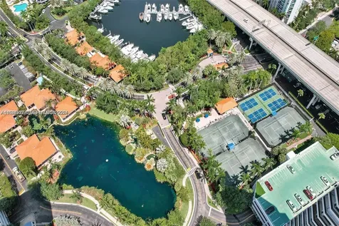 3600 Mystic Pointe Drive Aventura FL 33180