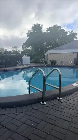 7910 N Colony Circle N Tamarac FL 33321