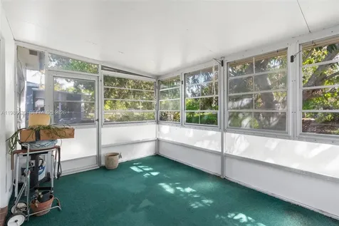 815 SW 50th Terrace Margate FL 33068
