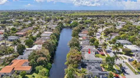 815 SW 50th Terrace Margate FL 33068
