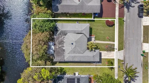 815 SW 50th Terrace Margate FL 33068
