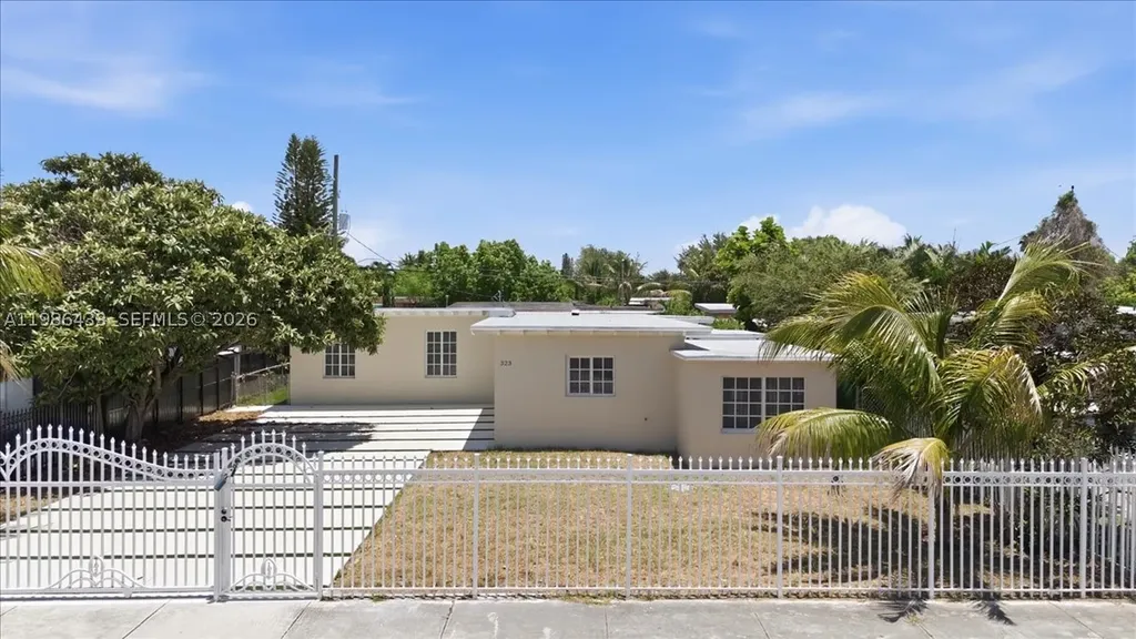 323 NW 104th Terrace Miami FL 33150