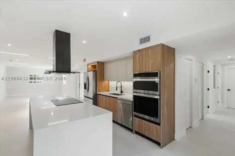 323 NW 104th Terrace Miami FL 33150