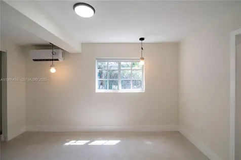 323 NW 104th Terrace Miami FL 33150