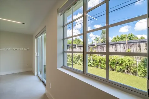 323 NW 104th Terrace Miami FL 33150
