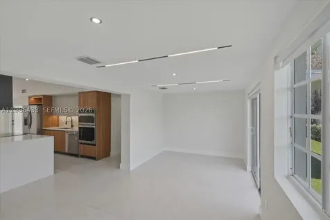 323 NW 104th Terrace Miami FL 33150
