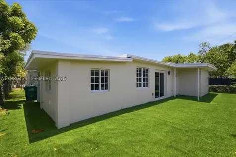 323 NW 104th Terrace Miami FL 33150