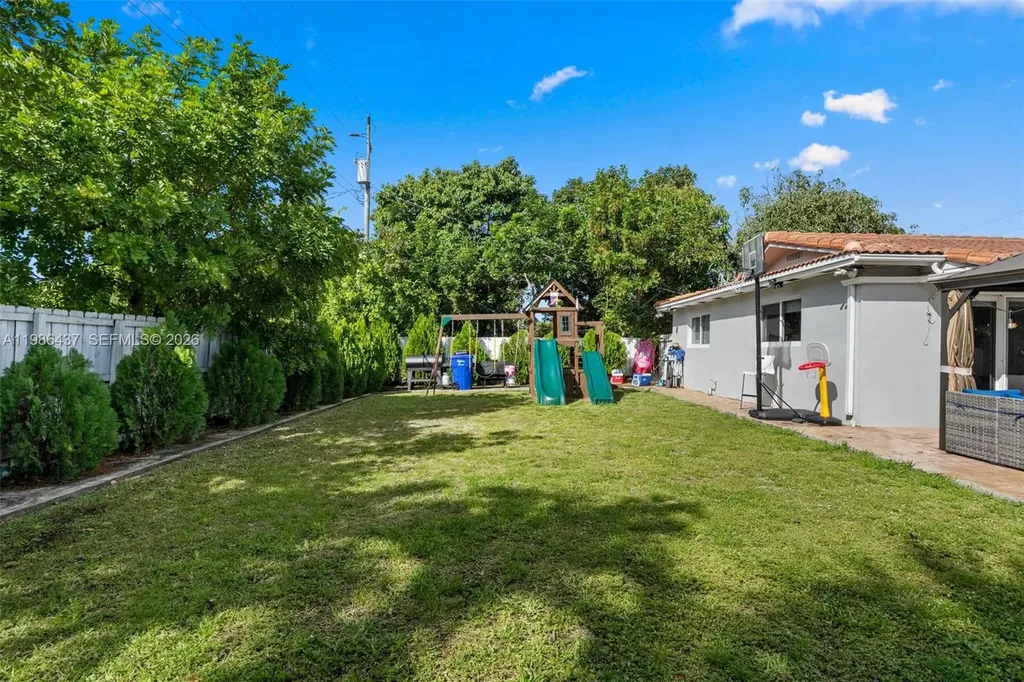 4306 Johnson Street Hollywood FL 33021