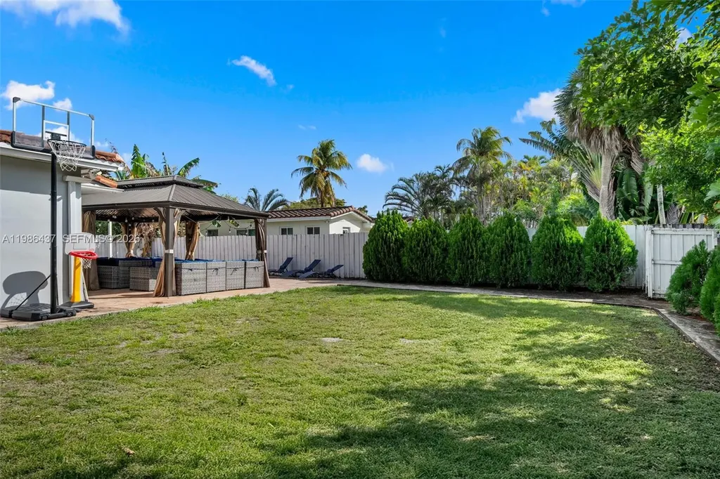 4306 Johnson Street Hollywood FL 33021
