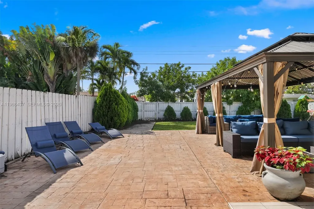 4306 Johnson Street Hollywood FL 33021