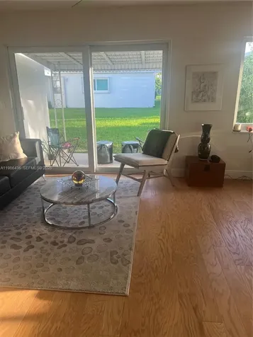 8221 NW 14th Street Plantation FL 33322