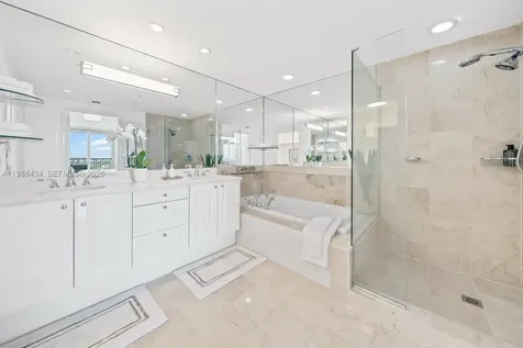 3400 SW 27th Avenue Miami FL 33133