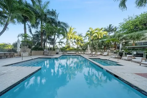 3400 SW 27th Avenue Miami FL 33133