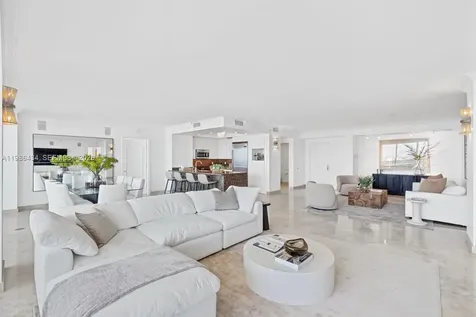 3400 SW 27th Avenue Miami FL 33133