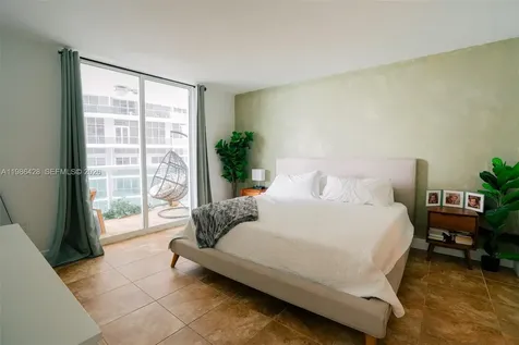 1800 N Bayshore Drive Miami FL 33132