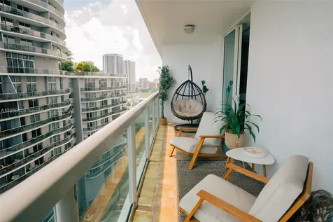 1800 N Bayshore Drive Miami FL 33132